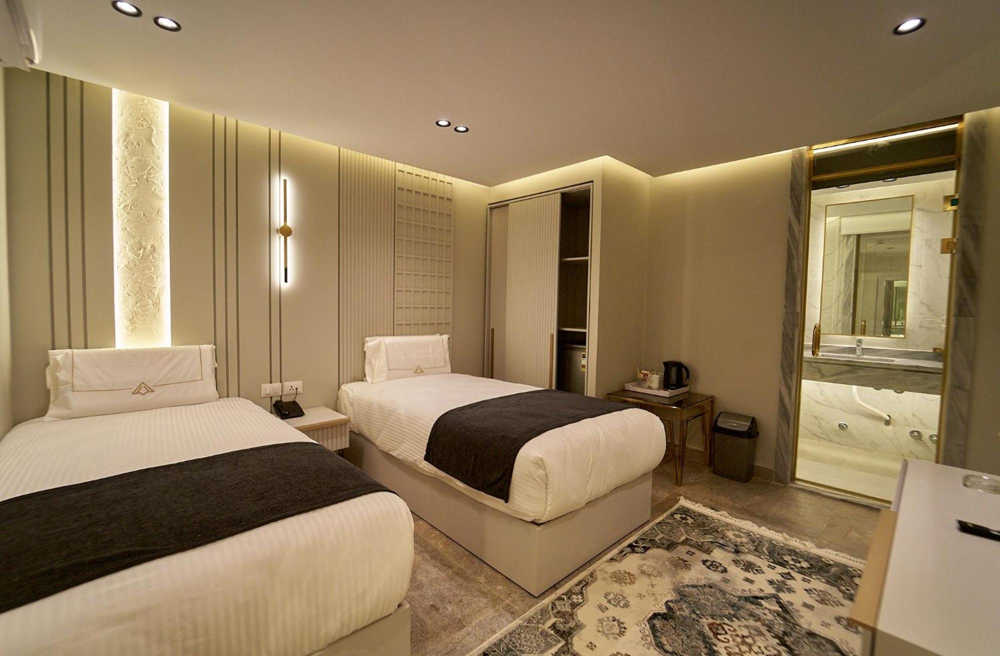 Pyramids Charm Hotel Al Kawm al Akhdar Extérieur photo