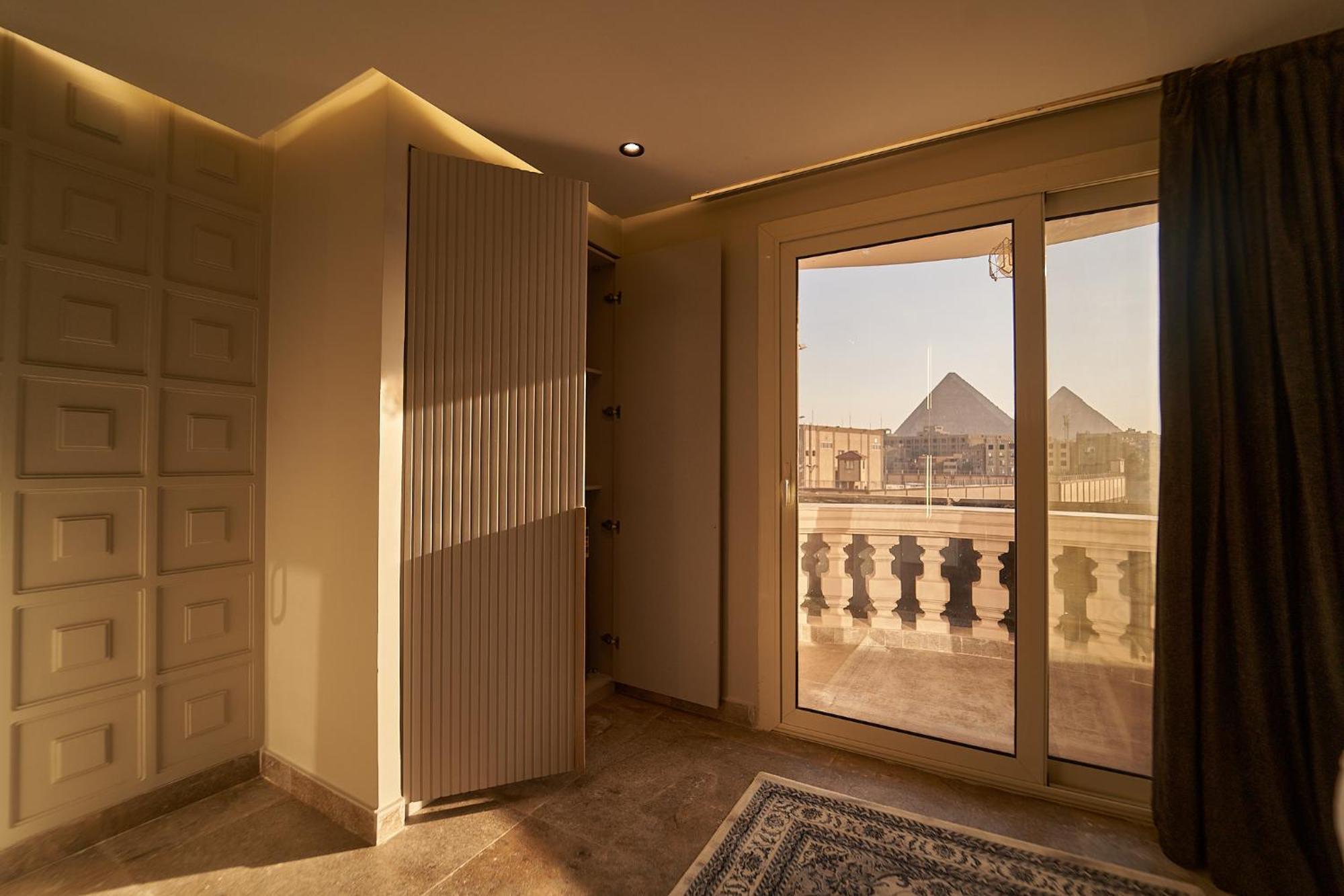 Pyramids Charm Hotel Al Kawm al Akhdar Extérieur photo