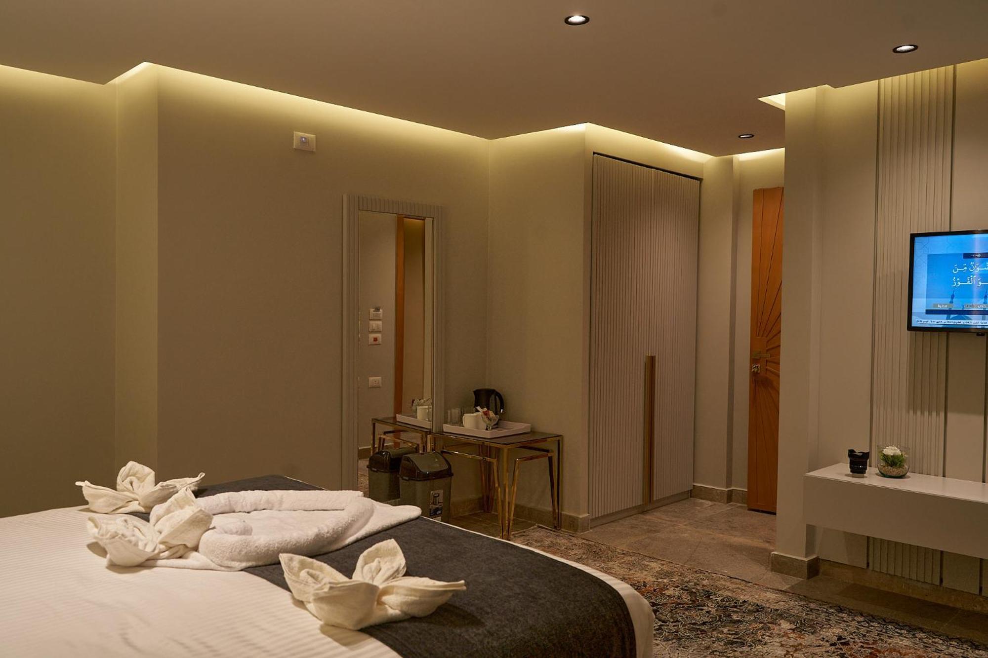 Pyramids Charm Hotel Al Kawm al Akhdar Extérieur photo