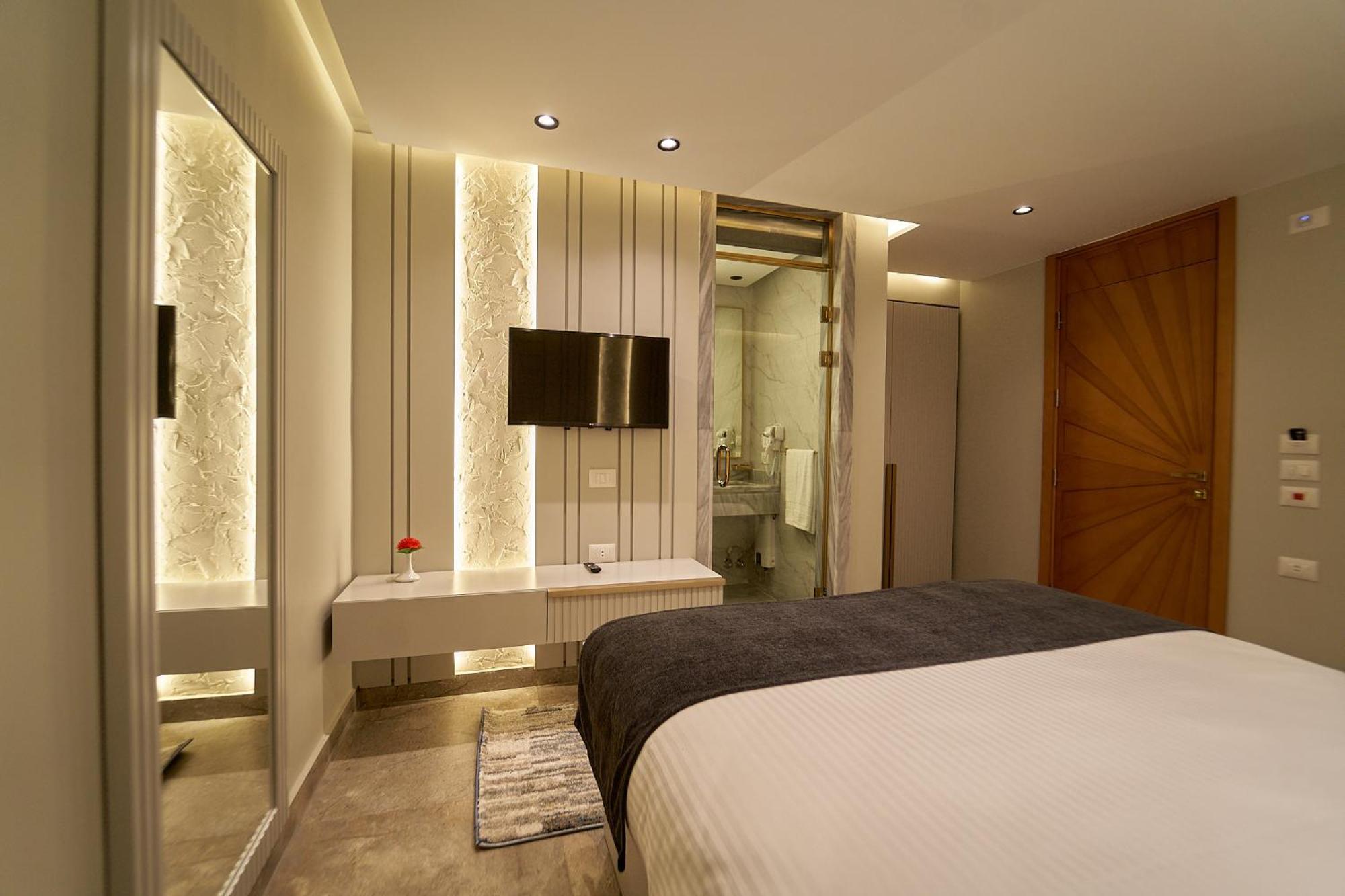 Pyramids Charm Hotel Al Kawm al Akhdar Extérieur photo