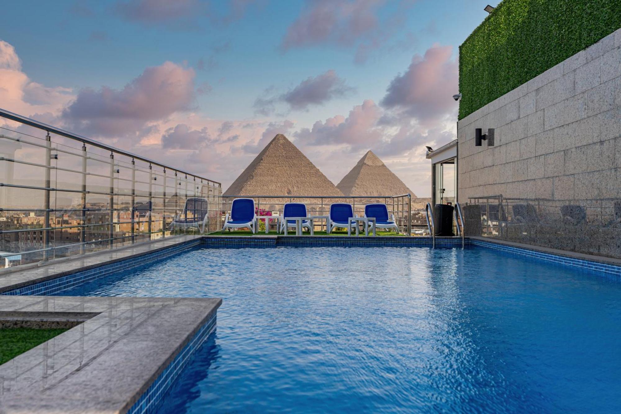 Pyramids Charm Hotel Al Kawm al Akhdar Extérieur photo