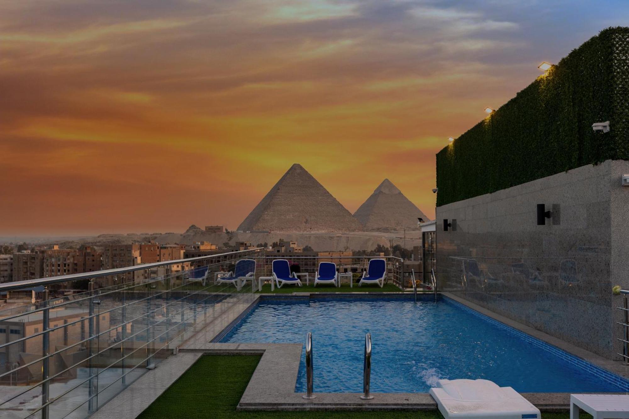 Pyramids Charm Hotel Al Kawm al Akhdar Extérieur photo